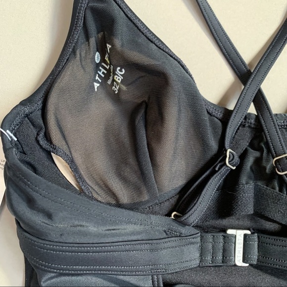 NWT!  ATHLETA smocked black tankini swim top, 32 B/C. - Picture 5 of 6